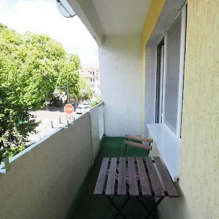 700 M Plaza I Grand Hotel, Studio Z Balkonem Daire