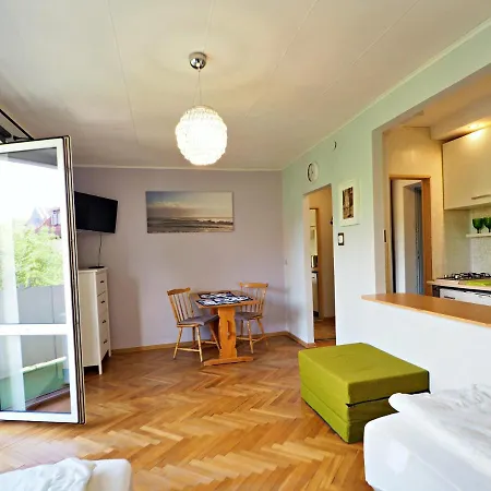 700 M Plaza I Grand Hotel, Studio Z Balkonem Daire Sopot